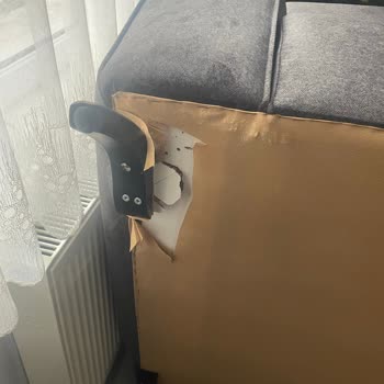 Kırık Ve Sorunlu Koltuk Takımımız Bir Yıldır Değiştirilmedi Mağduriyetimiz Sürüyor