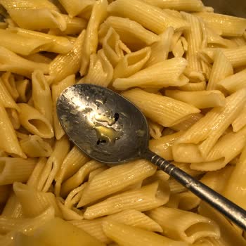 Aldığım Makarnada Güve Çıktı, Ürün Değişimi Talep Ediyorum