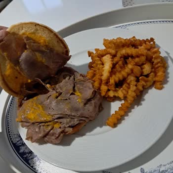 XL Menü Küçük Geldi, Beklentimi Karşılamadı