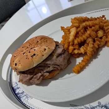 XL Menü Küçük Geldi, Beklentimi Karşılamadı