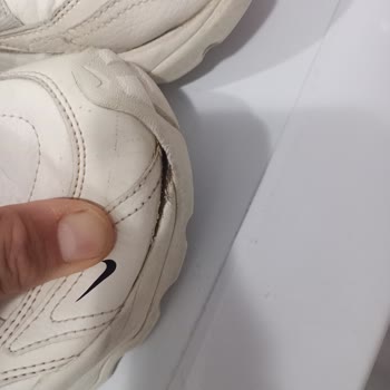 Satın Aldığım Nike Ayakkabının Yan Kısımlarında Açılma Ve Ret Cevabı