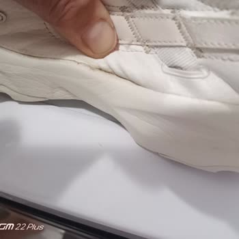 Satın Aldığım Nike Ayakkabının Yan Kısımlarında Açılma Ve Ret Cevabı