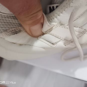 Satın Aldığım Nike Ayakkabının Yan Kısımlarında Açılma Ve Ret Cevabı