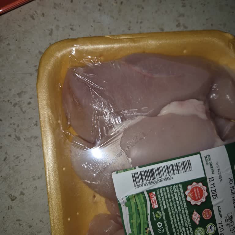 Yemeksepeti Market Yırtık Paket Ve Bozulmuş Ürünle Teslimat, Müşteri Hizmetlerinden Destek Alamama