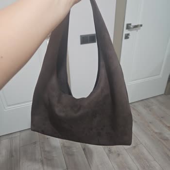 Stradivarius'tan Aldığım Çanta Eşyalarımı Boyadı, İade Talep Ediyorum