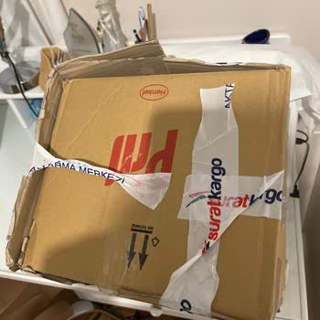 Kargo Kapı Önüne Bırakıldı, Kitap Ve Ürün Eksik Çıktı, Müşteri Hizmetleri Dönüş Yapmadı