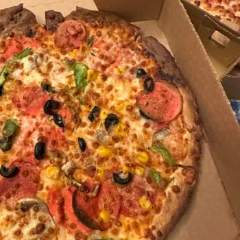 Yanmış Ve Soğuk Pizza, İade Talebim Reddedildi Mağduriyet Yaşadım