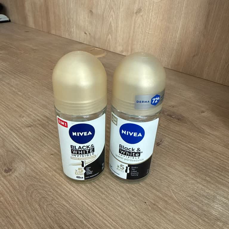 Compré Nivea Black&White Roll-on y el cabezal falla repetidamente