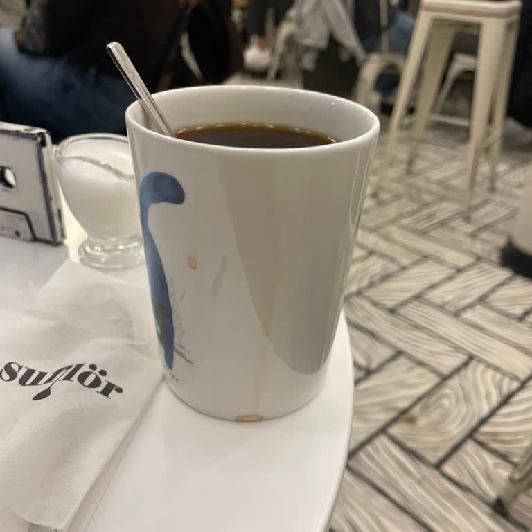 Suflör Kadıköy Personelinin Kötü Tavrı