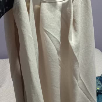 Lale Clothing Yanlış Beden Ve Defolu Ürünler Gönderildi İletişim Yok İade Yapılamıyor