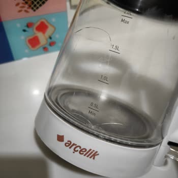 Yeni Alınan Çay Makinesi Kendi Kendine Çatladı