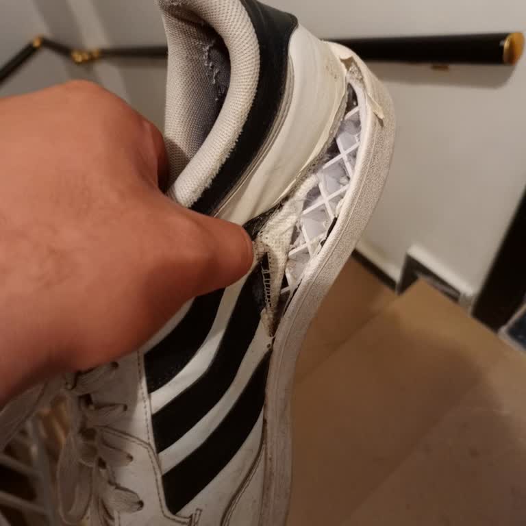 Adidas Ayakkabı Hatası Firma Bazlı