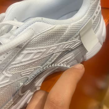 Nike 3 Günlük Nike Ayakkabıda Sökülme ve Garanti Sorunu