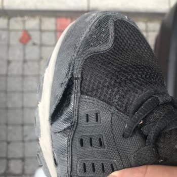 Skechers Arch Fit All-Terrain Defect: Pain, Damage, and Refund Request