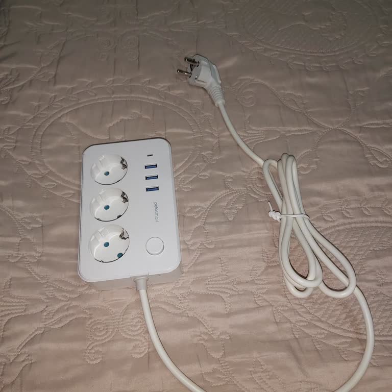 USB Girişleri Arızalı Priz Kullanılamaz Durumda