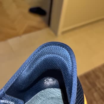 Skechers Max Cushioning Premier Ascendant 2 Quality Complaint