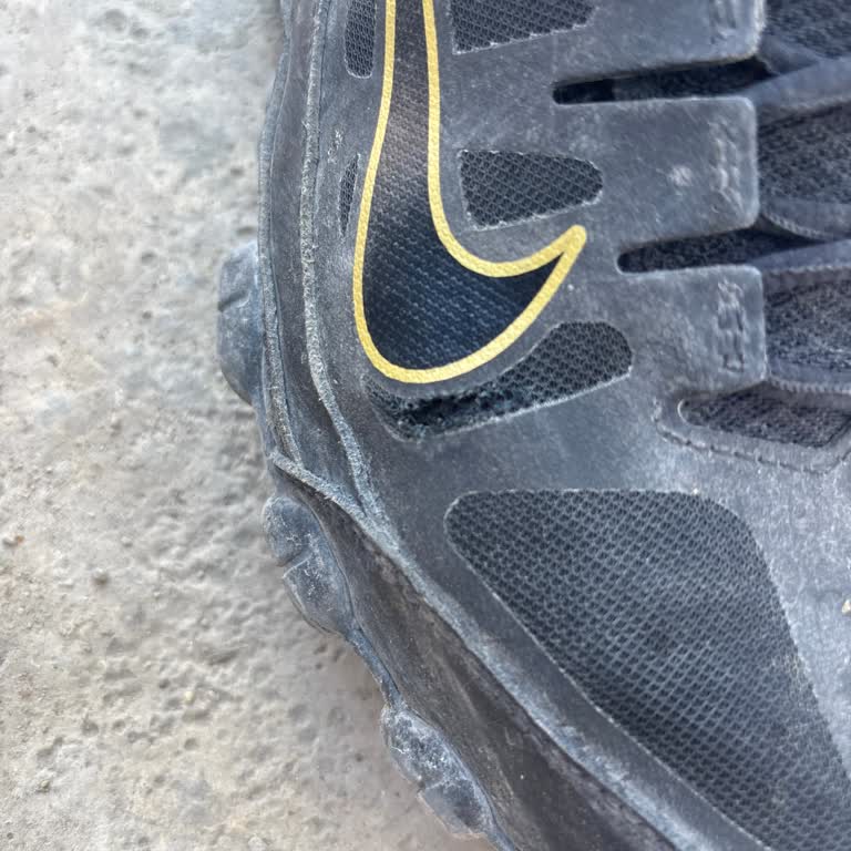 Nike Ayakkabıda Açılma Ve İnceleme Sürecinde Bilgilendirme Eksikliği Yaşadım