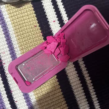 Kırık Ve Hasarlı Gelen Ürün İçin Çözüm Bulunamıyor