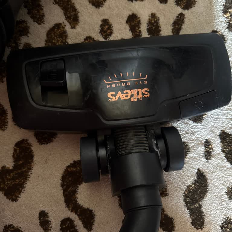 Garanti Kapsamındaki Süpürge Başlığı İçin Yüksek Ücret Talebi