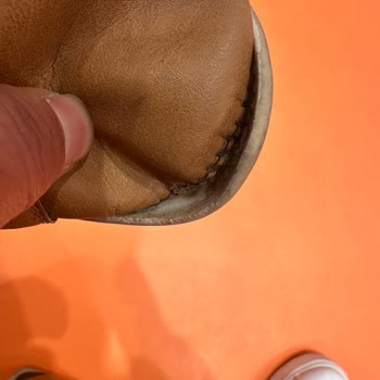 Satın Aldığım Ayakkabı Kısa Sürede Yırtıldı, Tadilat Çözüm Olmadı