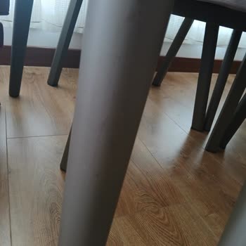 Defolu Yemek Masası Takımı Teslimatı Ve 2 Aydır Çözülmeyen Değişim Talebi