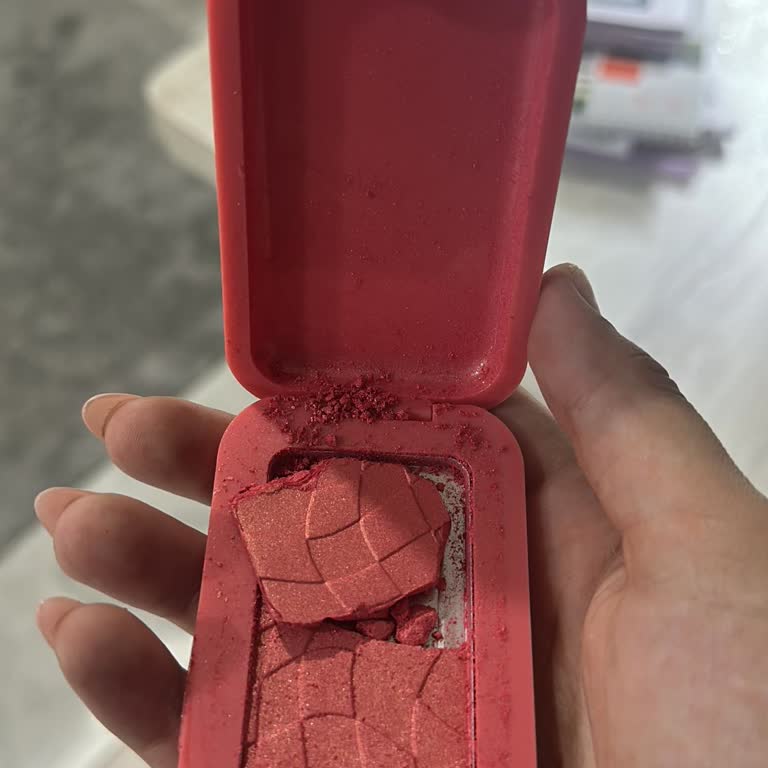 Kırık Ürün Ve İndirim Kaybı Nedeniyle Mağduriyet Yaşadım