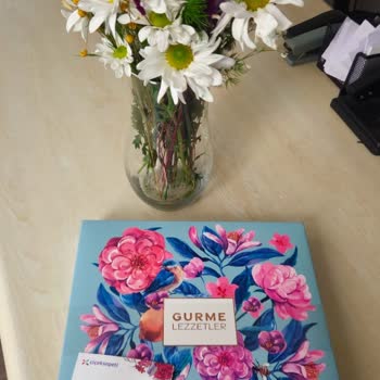 Sipariş Edilen Çiçek Görselden Farklı Ve Müşteri Hizmetleri İlgisiz Kaldı