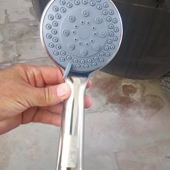 Yeni Alınan Duş Başlığında Montaj Sırasında Yivlerin Bozulması Ve Mağaza İade Reddi