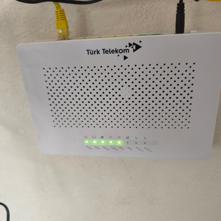 Uzun Süredir Devam Eden Fiber İnternet Sorununa Kalıcı Çözüm Bekliyorum