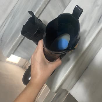 Zara Botum 2 Kez Giyince Kırıldı Ve Tabanı Aşırı Sert Çıktı