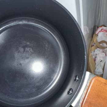 Kısa Sürede Kaplama Soyulan Ve Yanık Oluşan Tencere İçin Destek Alamadım