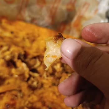 Çiğ Ve Kötü Kokulu Döner, İlgisiz Şube: Paramın İadesini İstiyorum