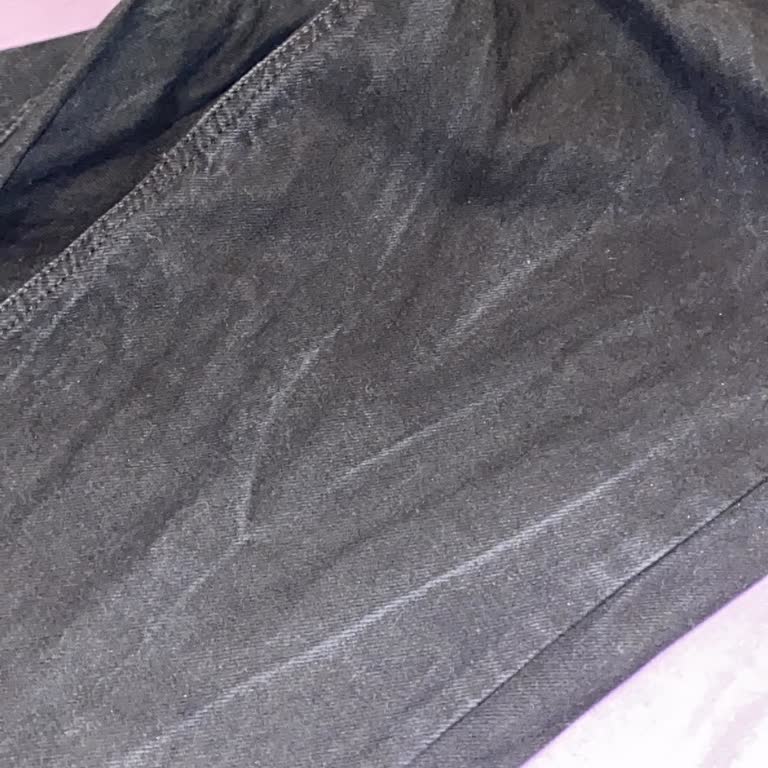 İlk Yıkamada Pantolonda Belirgin Çizgiler Oluştu, Değişim Ya Da İade İstiyorum