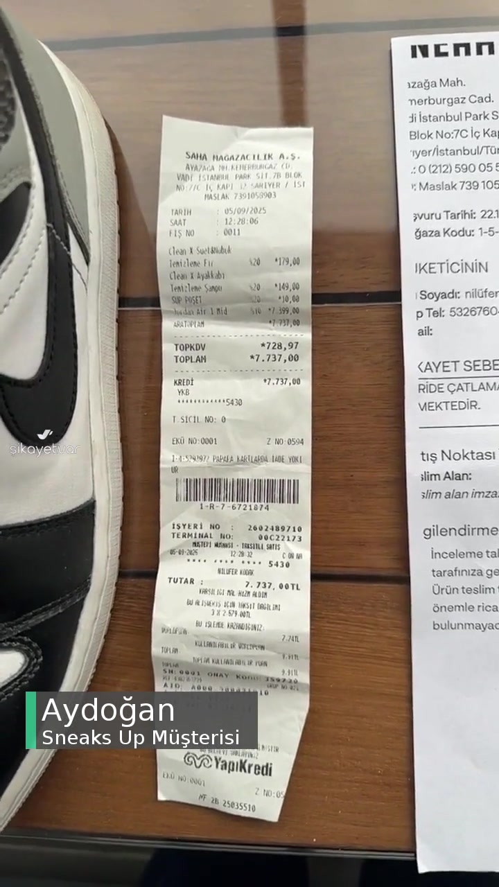 Sneaks Up Ayakkabının Üstünde Soyulma Ve Çatlamalar Mevcut İki Çiftinde De! videonun kapak resmi