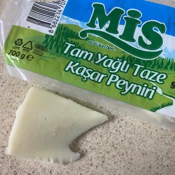Kaşar Peynirinin İçinden Kıl Çıkması Ve Şok Marketler’den Çözüm Talebi