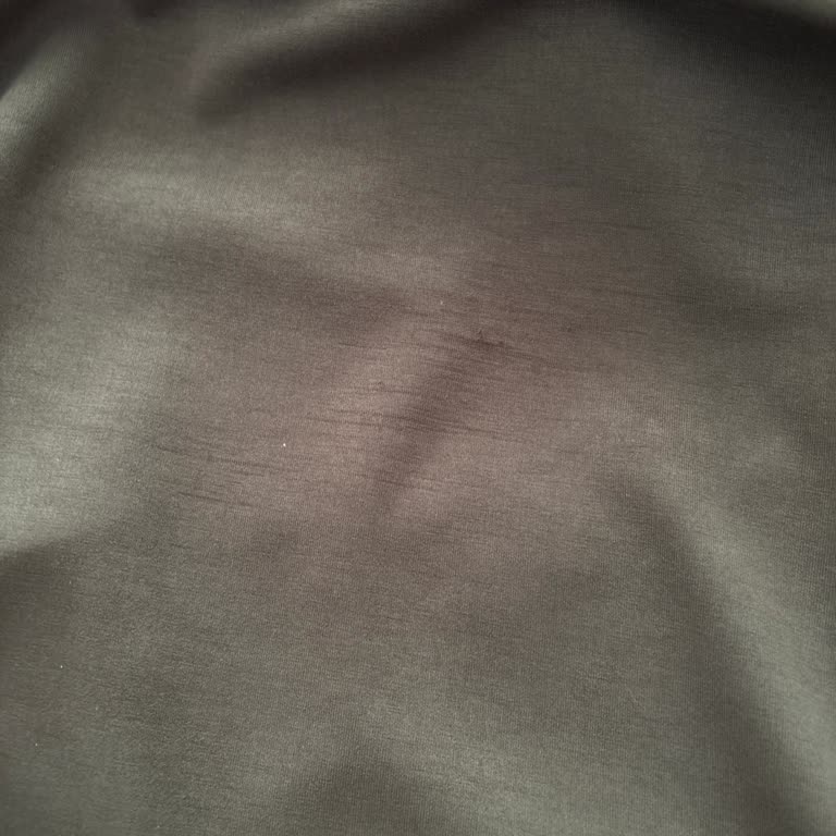 Aldığım Sweatshirt Ve Pantolonda Tüylenme Ve Dokuma Hatası Sorunu