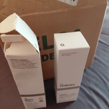 Niacinamide Serumun Yarısı Dökülmüş Şekilde Teslim Edildi Mağduriyetimin Giderilmesini İstiyorum