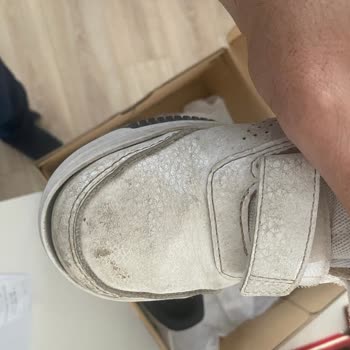 10 Günde Açılan Ayakkabı Ve Geciken Mağaza Süreci