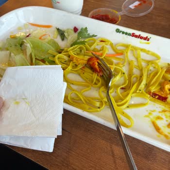 Green Salads Viaport Şubesinde Hijyen Sorunu Ve İlgisiz Yönetim