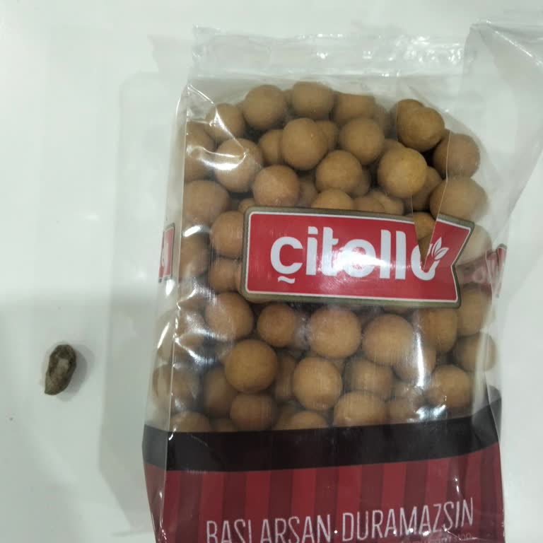 Çitello Kuruyemişleri Çıtır Leblebiden Taş Çıktı