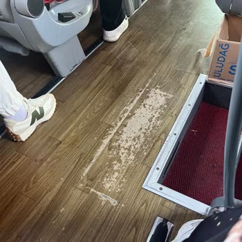 Arızalı Otobüs Ve İlgisiz Şoför Yolculuğumu Kabusa Çevirdi