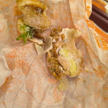 Popeyes Şubesinde Yanlış Sipariş, Bayat Ürün Ve Kötü Hijyen Deneyimi