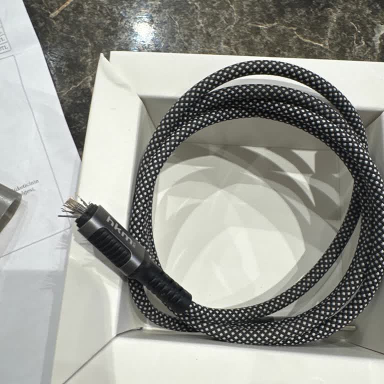 Teknosa Satın Aldığım Şarj Kablosu Kısa Sürede Bozuldu, Mağaza Çözüm Sunmadı