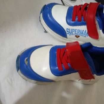 Civil Mağazacılık Süperman Bebek Ayakkabısı Kısa Sürede Yırtıldı, Mağduriyetim Giderilsin!