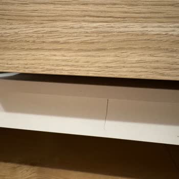 Gardırop Montajında Kırık Parça Ve Yetersiz Müşteri Hizmetleri