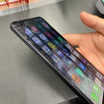 Oppo A3 2024 Screen Broke Despite Drop Proof Claims And Warranty