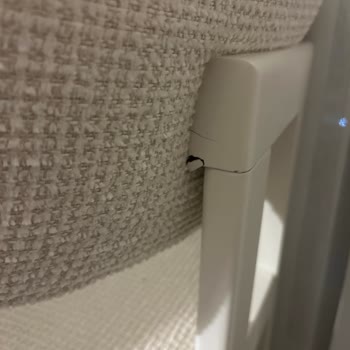 Garanti Kapsamındaki Sandalyeler İçin Çözüm Sunulmuyor, Mağduriyetim Devam Ediyor