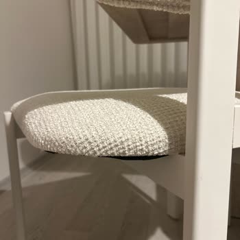 Garanti Kapsamındaki Sandalyeler İçin Çözüm Sunulmuyor, Mağduriyetim Devam Ediyor