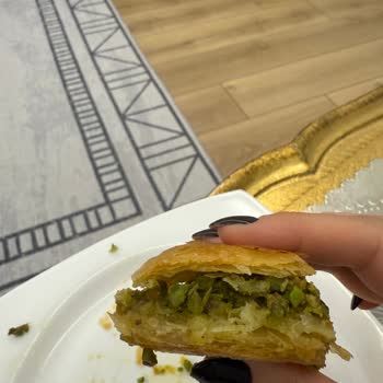 Bayat Ve Şekli Bozuk Baklava İçin Çözüm Sunulmadı