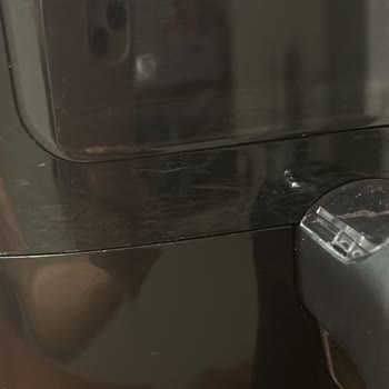 Philips Airfryer'da Plastik Yıpranması Ve Tat Sorunu, Müşteri Hizmetlerinden Destek Alınamıyor